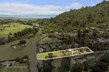 9 Water Race Lane, Thames