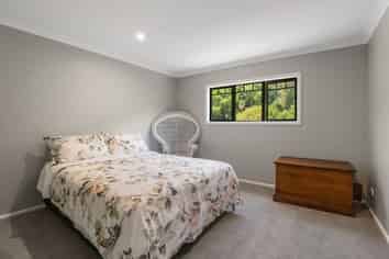 9 Water Race Lane, Thames