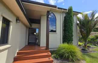 9 Water Race Lane, Thames