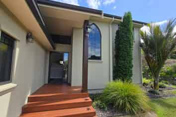 9 Water Race Lane, Thames