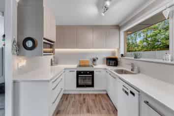 3 Arun Street, Marchwiel