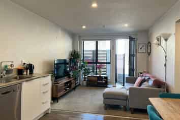 2E/11 Newtown Avenue, Newtown