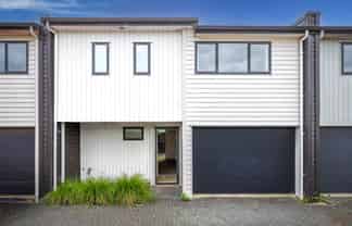 14B Ropata Avenue, Point England