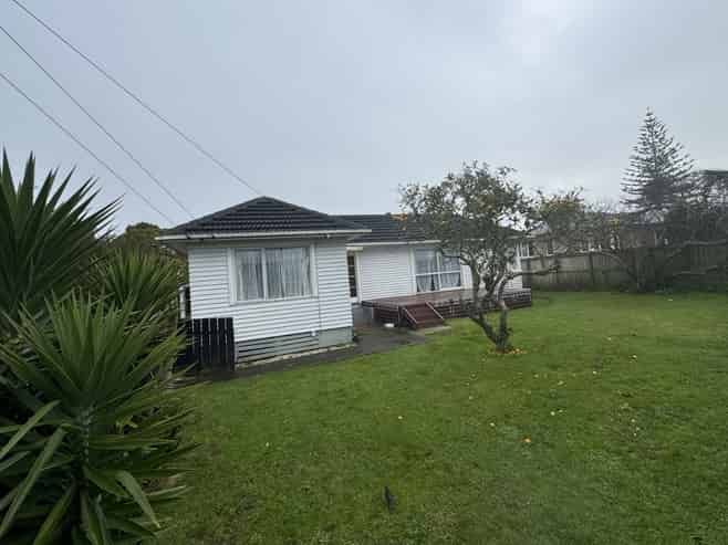 54 Muir Avenue, Mangere Bridge
