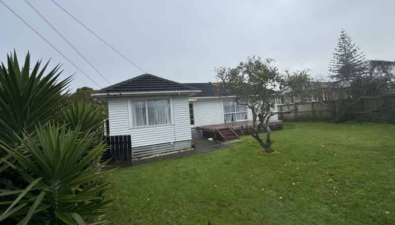 54 Muir Avenue, Mangere Bridge