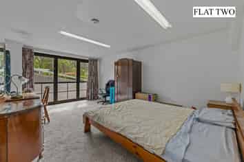 2/7A Royal Terrace, Dunedin Central