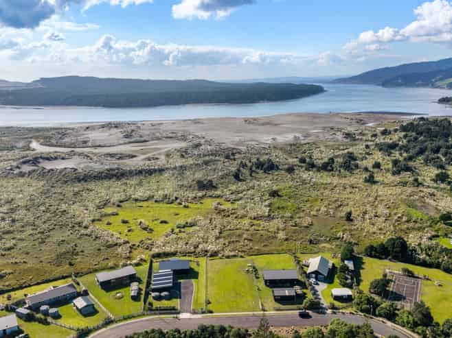 30 Westside Road, Port Waikato