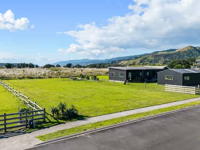 30 Westside Road, Port Waikato