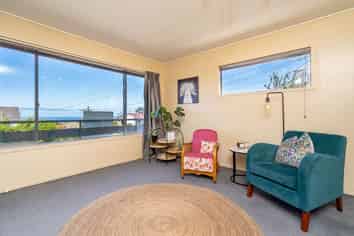 19 Sheen Street, Roslyn