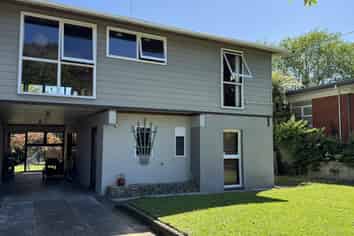 8  Olympia place, Riverlea