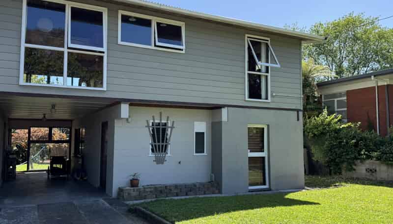 8  Olympia place, Riverlea