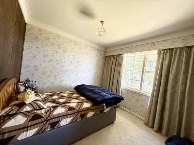 4 Arran Cresent , Woolston