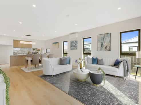 14 Karahui Road, Clevedon