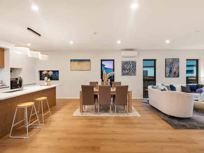 14 Karahui Road, Clevedon