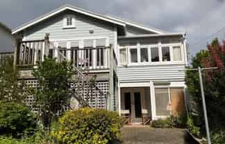 92 Overtoun Terrace, Hataitai