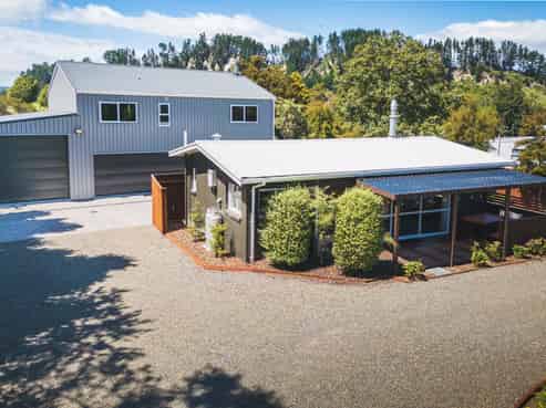 19 Te Herekiekie Street, Turangi