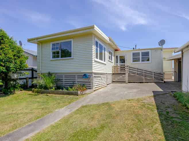 5B Wellington Road, Waipukurau