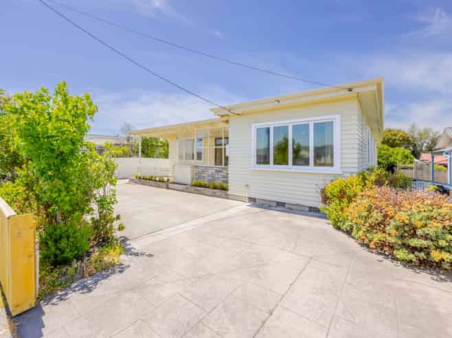 5B Wellington Road, Waipukurau