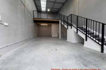 97m2 Industrial Space with Two Carparks 