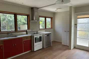 87 Watt Street, Featherston