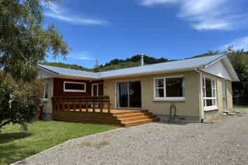 87 Watt Street, Featherston