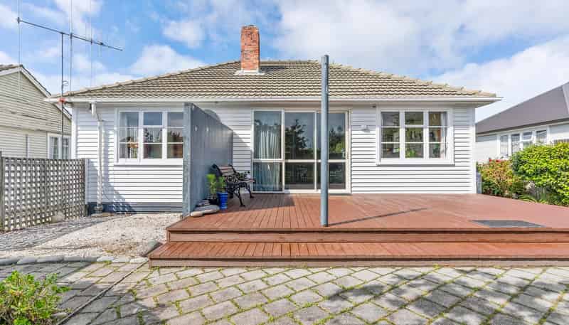 15 Tyne Street, Marchwiel