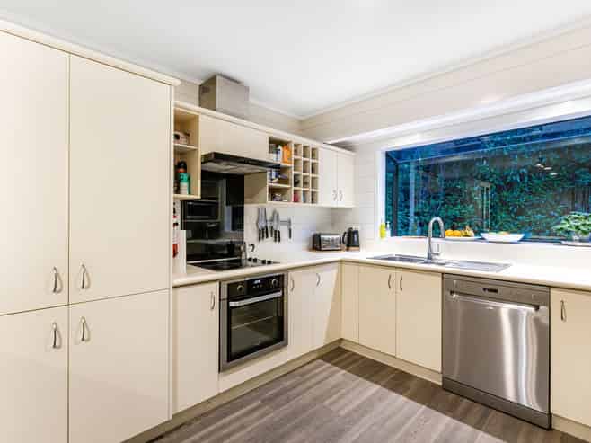 4 Joseph Banks Drive, Whitby