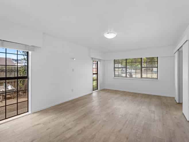 51C  First Avenue, Avenues