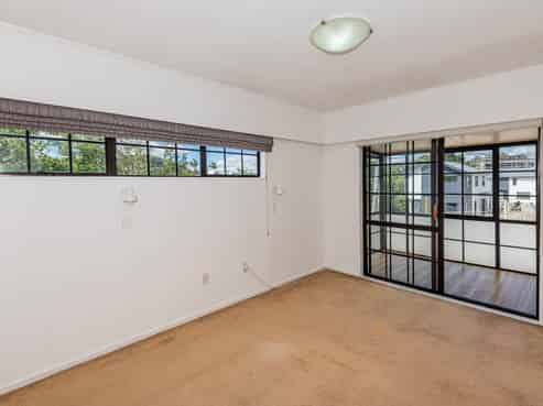 51C  First Avenue, Avenues