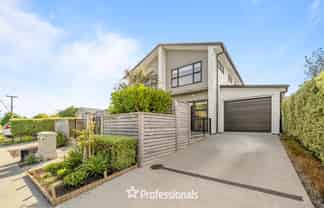 1246 Taita Drive, Taita