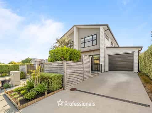 1246 Taita Drive, Taita