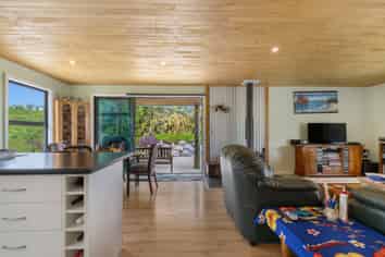 135 Bensemann Road, Upper Moutere