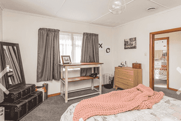 26 Burton Avenue, Whanganui East