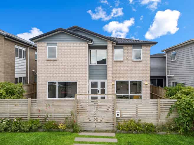 9 Fong Road, Flat Bush
