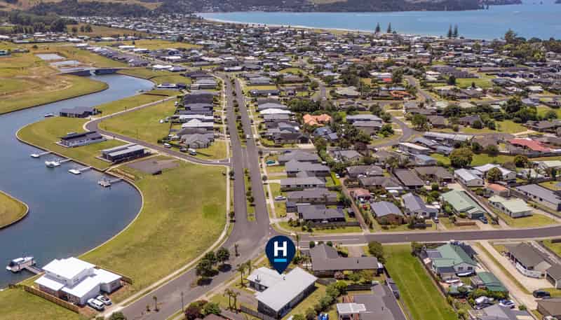 86 Kupe Drive, Whitianga