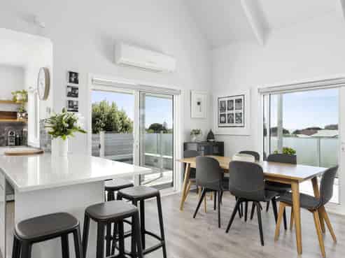 11 Palm Parade, Riversdale