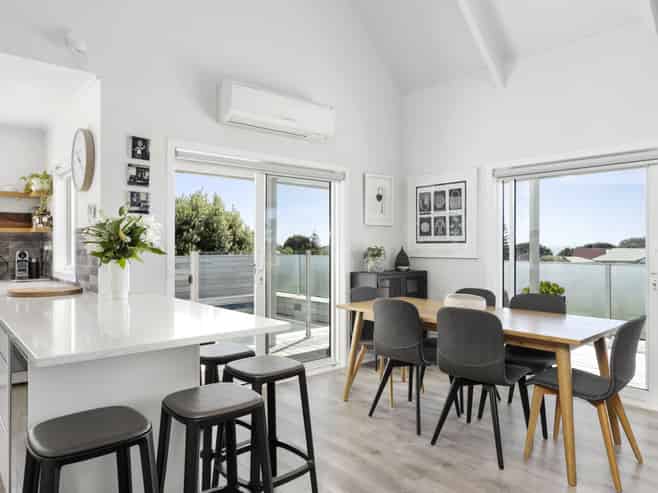 11 Palm Parade, Riversdale