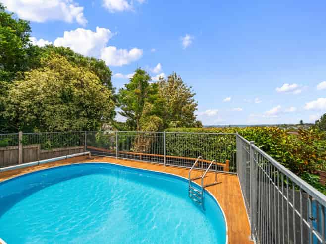 1/32 Montclair Rise, Browns Bay