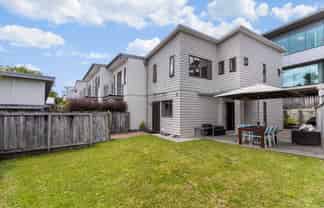 32/92 Bush Road, Albany