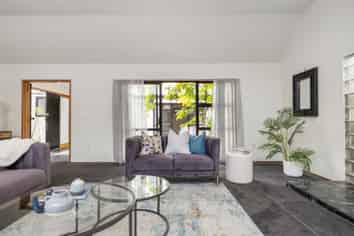 91 Manhattan Heights, Glendene