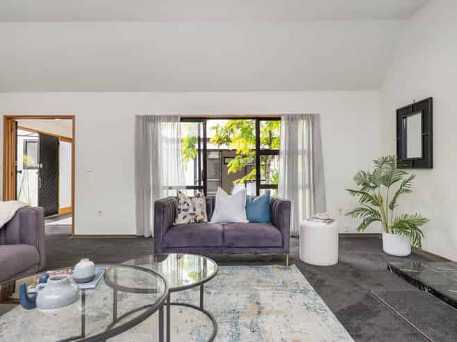 91 Manhattan Heights, Glendene