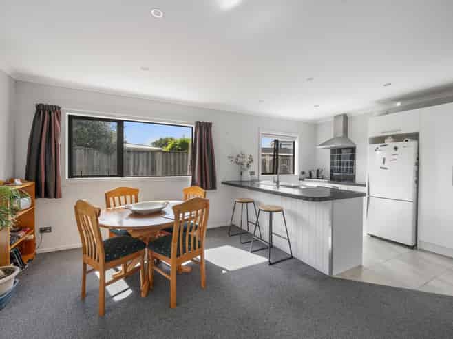 86 King Street, Taradale