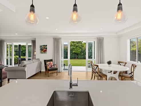 11 Wrybill Way, Point Wells