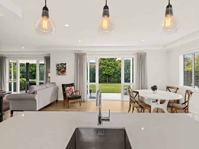 11 Wrybill Way, Point Wells