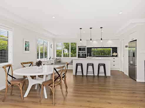 11 Wrybill Way, Point Wells