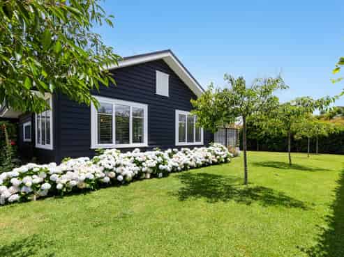 11 Wrybill Way, Point Wells