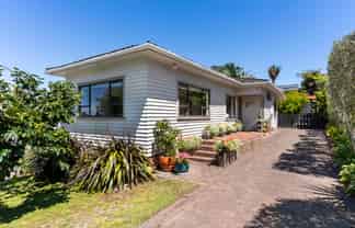 11 Himikera Avenue, Avondale