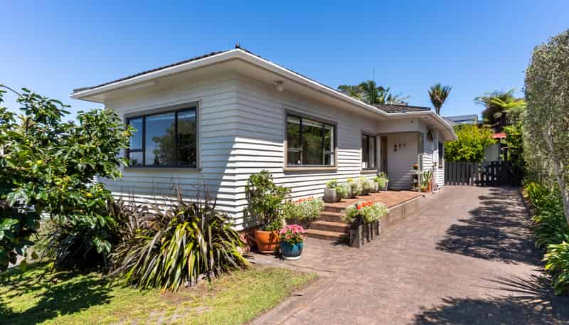 11 Himikera Avenue, Avondale