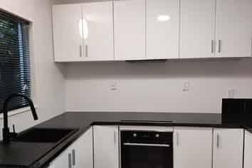 16B Chartwell Drive, Crofton Downs