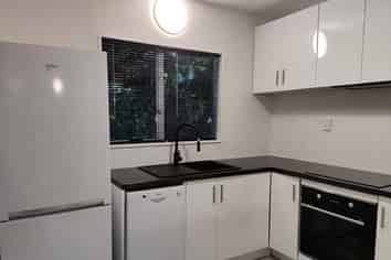 16B Chartwell Drive, Crofton Downs